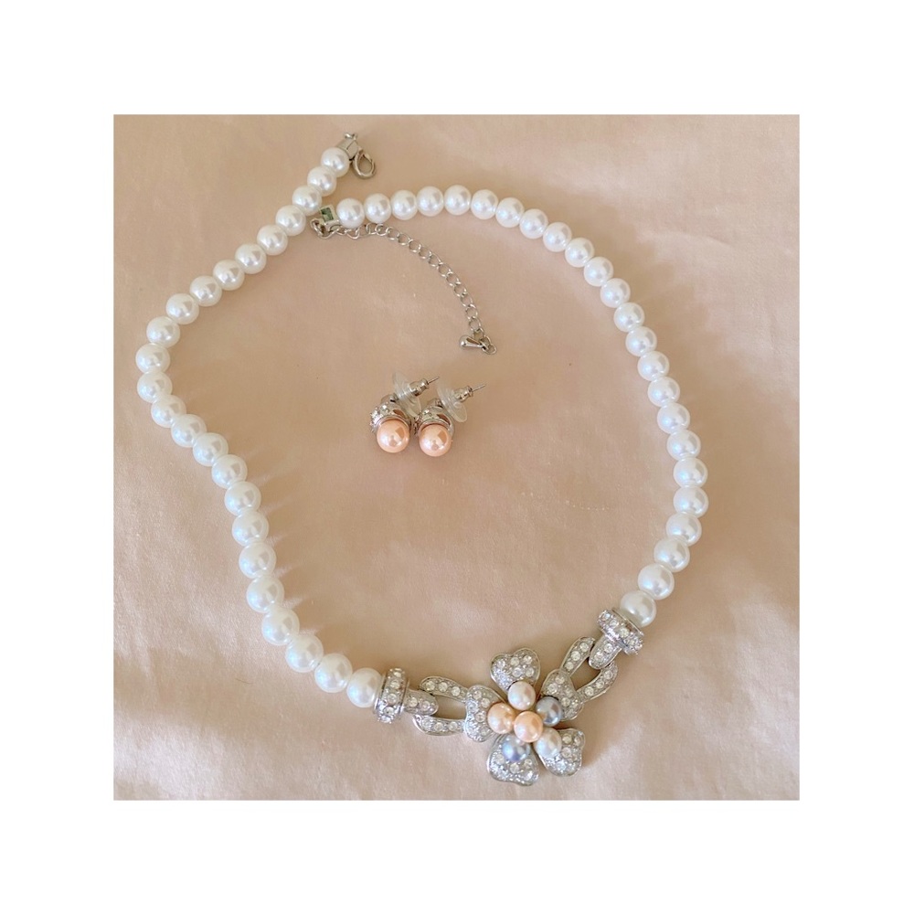 Faux Pearl Necklace & Matching Earrings